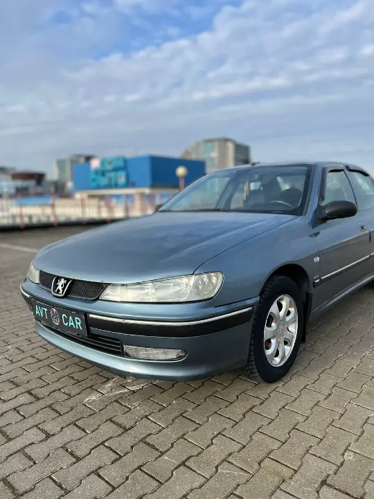Peugeot 406