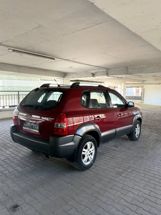 Hyundai  Tucson