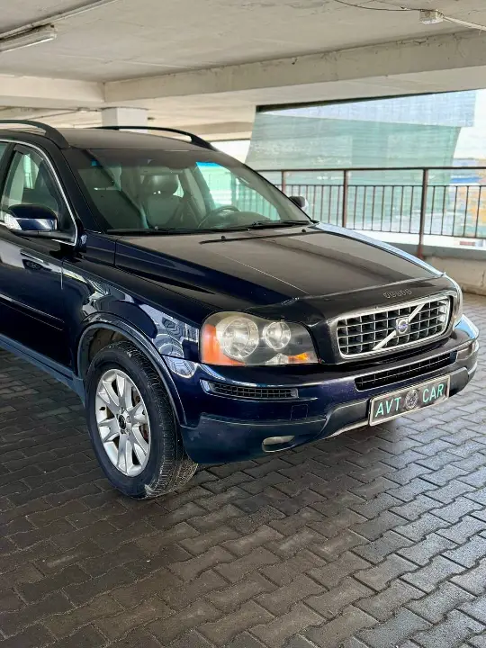 Volvo XC-90