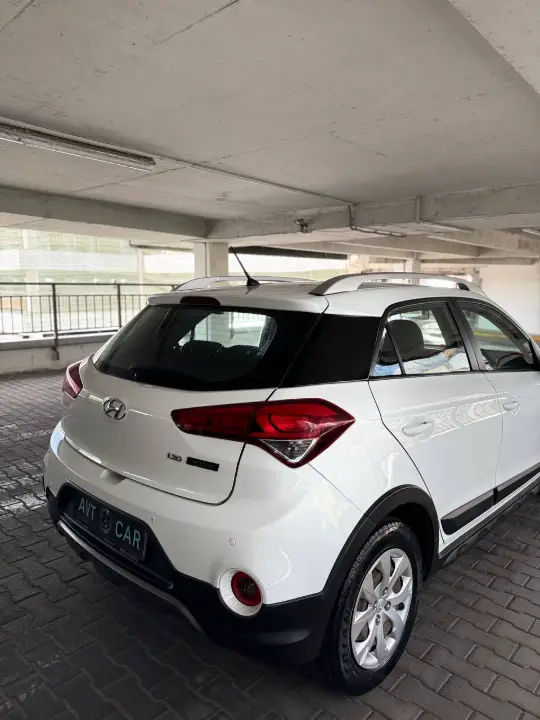 Hyundai i20, фотография 8