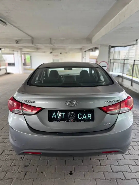 Hyundai Elantra, фотография 6