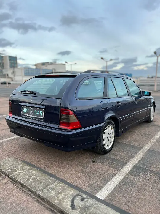 Mercedes-Benz