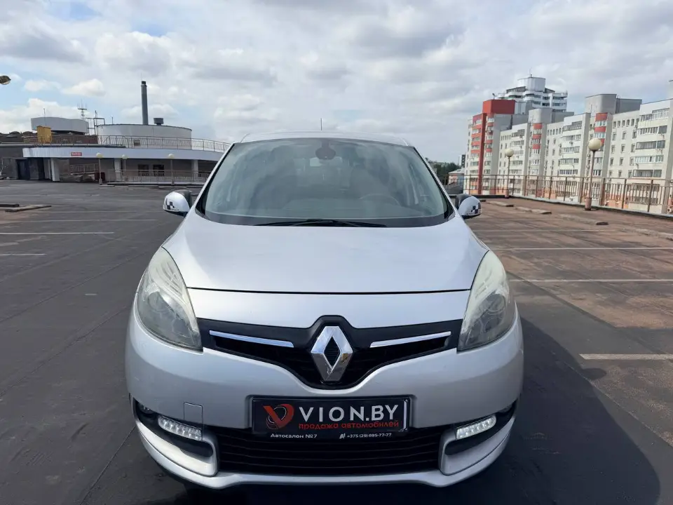 Renault Scenic, фотография 1