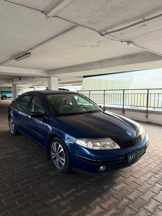 Renault LAGUNA