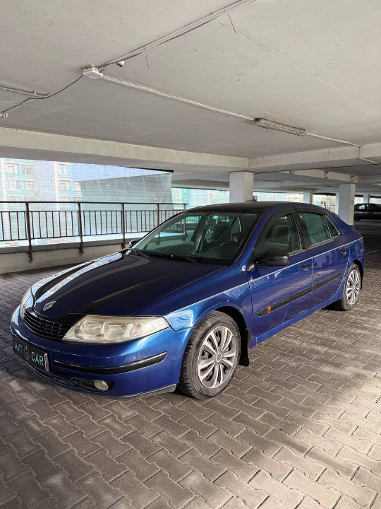 Renault LAGUNA