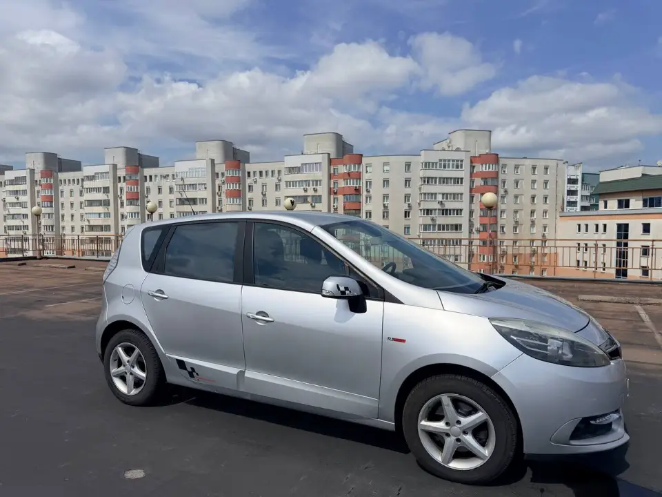 Renault Scenic, фотография 3