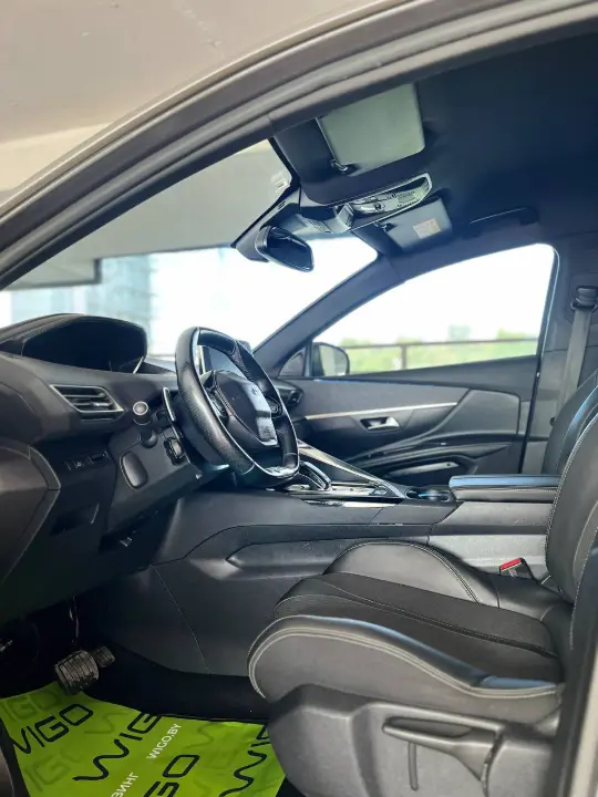 Peugeot 5008, фотография 11