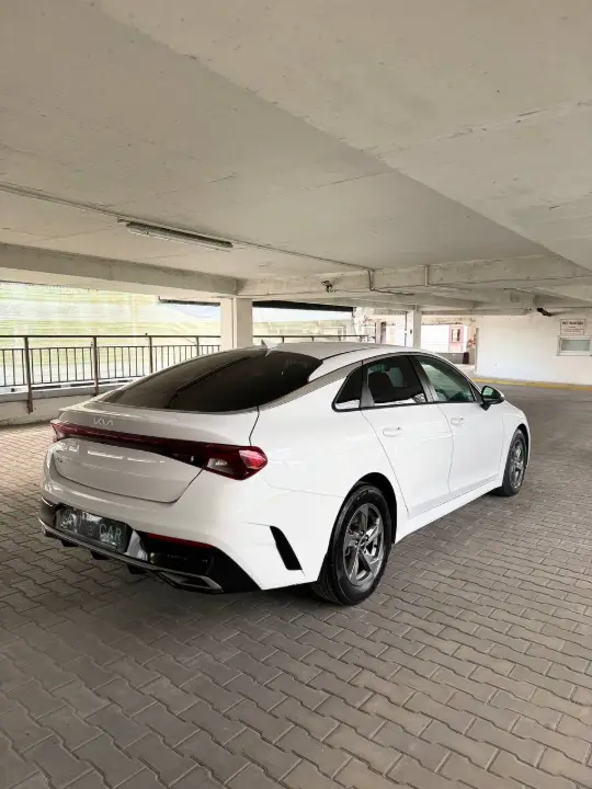 Kia K5, фотография 8