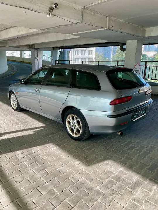 Alfa Romeo 156