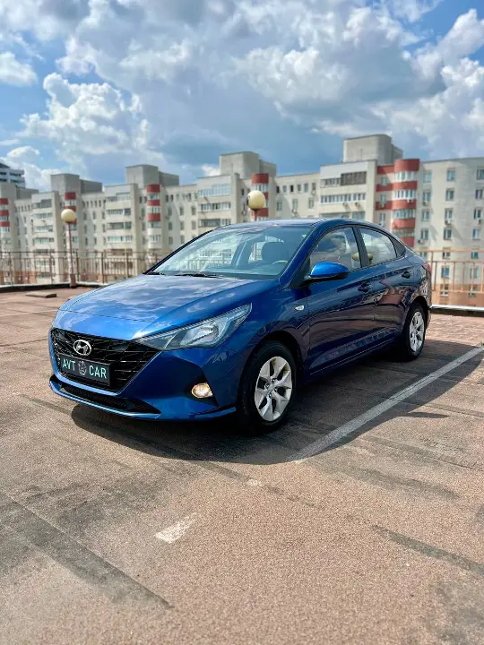 Hyundai accent