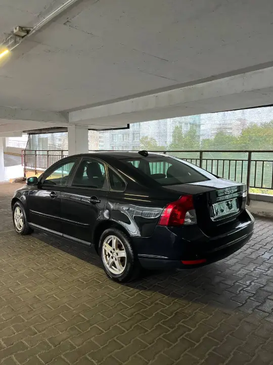 Volvo S40, фотография 5