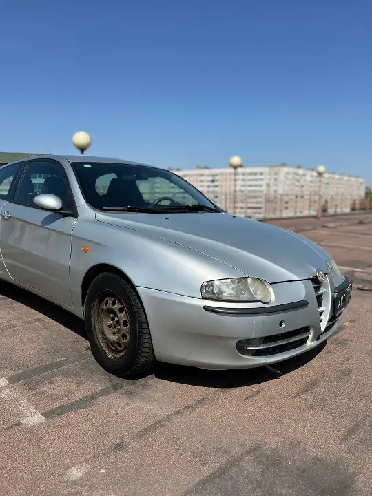 Alfa Romeo 147