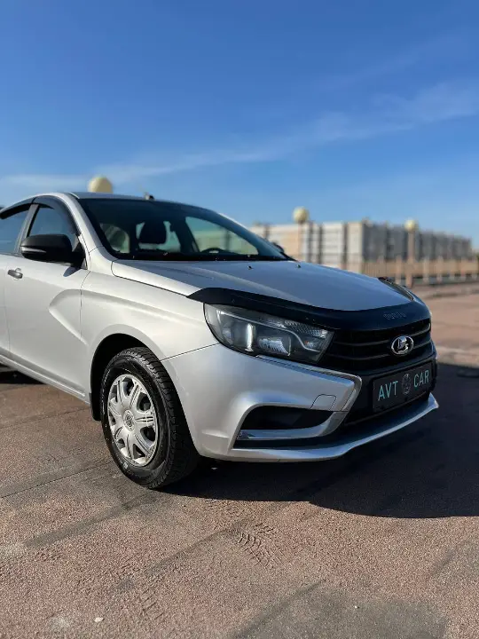 Lada Vesta GFL110