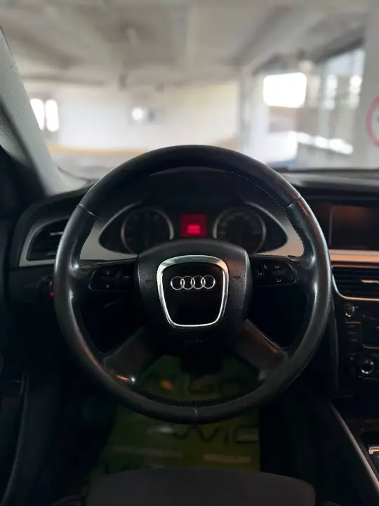 Audi A4 B8
