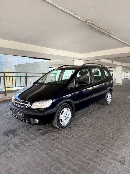 Opel Zafira, фотография 2