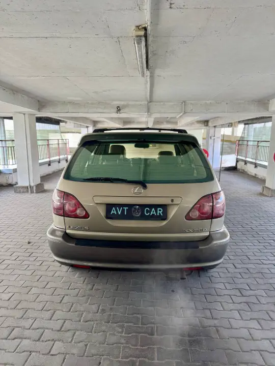 Lexus RX 300