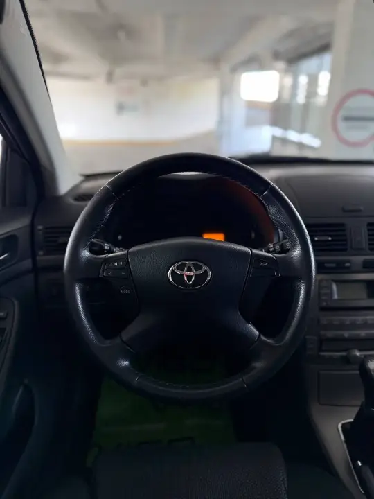 Toyota Avensis, фотография 12