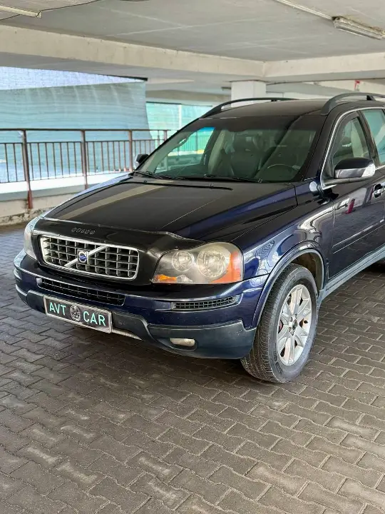 Volvo XC-90