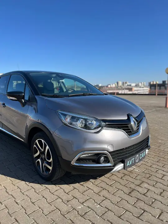 RENAULT CAPTUR