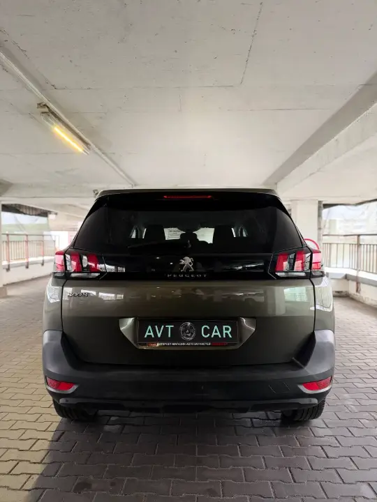 Peugeot 5008, фотография 6