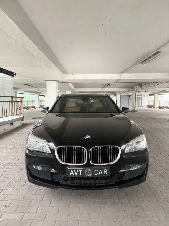 Bmw 7 серия, фотография 1