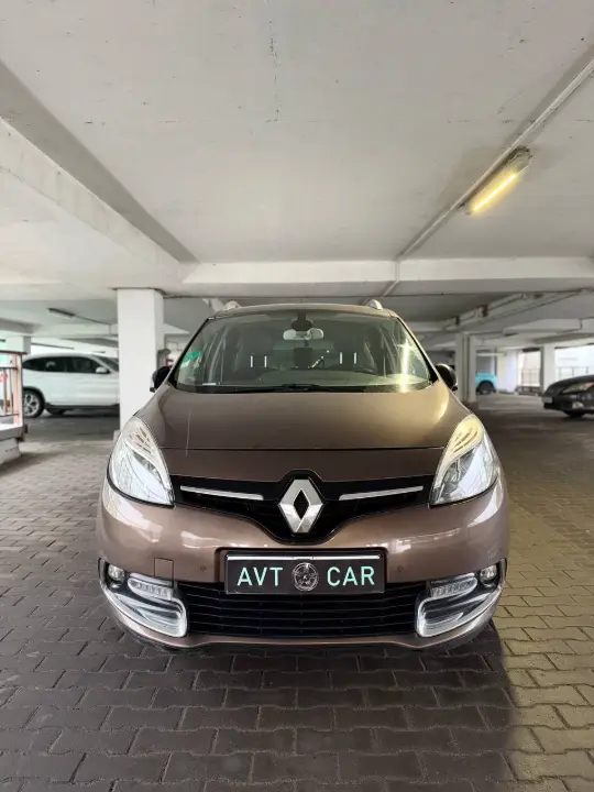 Renault Scenic, фотография 1
