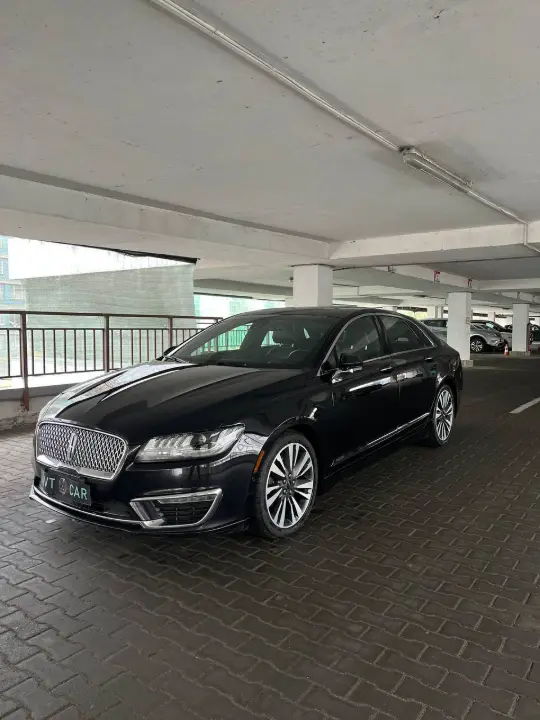 Lincoln MKZ, фотография 3