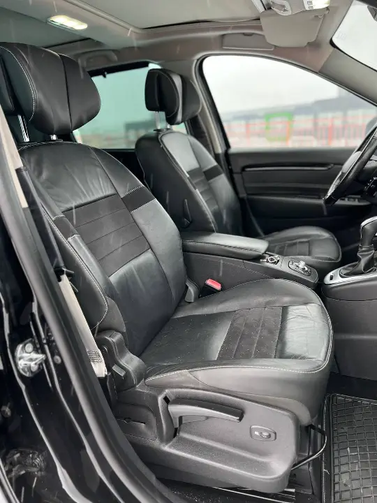 RENAULT MEGANE SCENIC