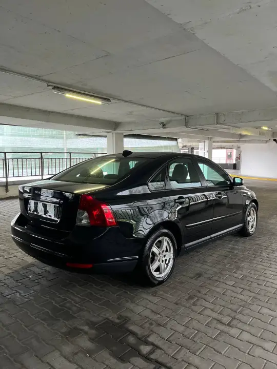 Volvo S40, фотография 8