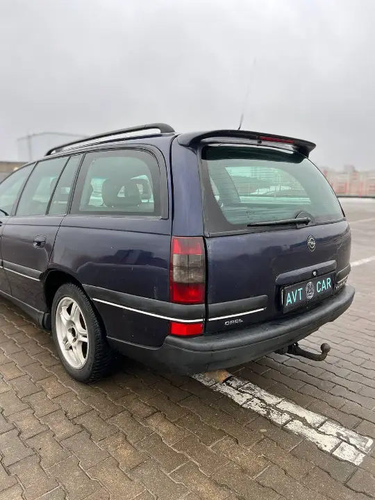 Opel Omega B