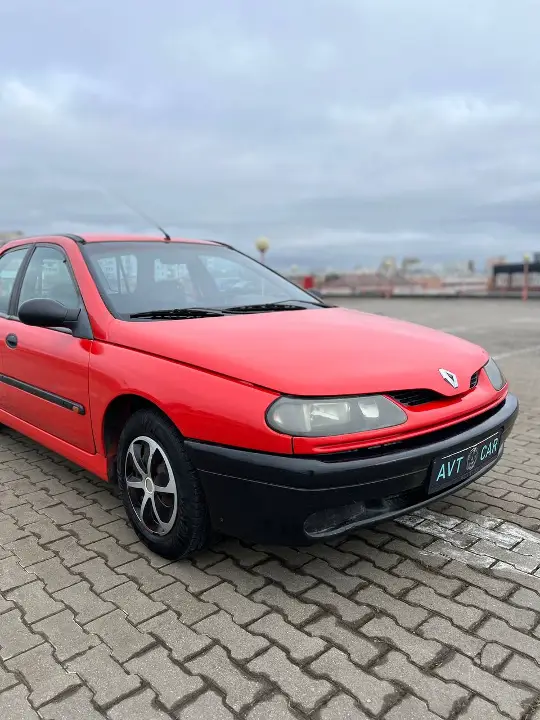 RENAULT LAGUNA