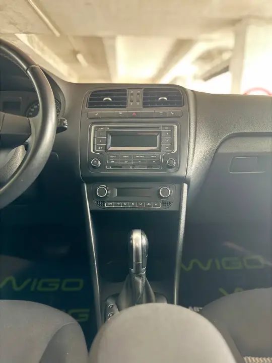Volkswagen Polo Sedan, фотография 12