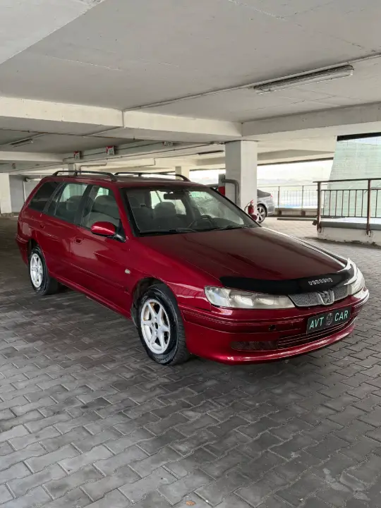 Peugeot 406, фотография 9