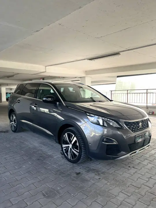 Peugeot 5008, фотография 9