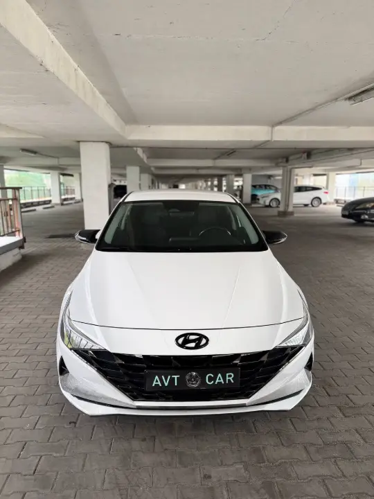 Hyundai Avante, фотография 1