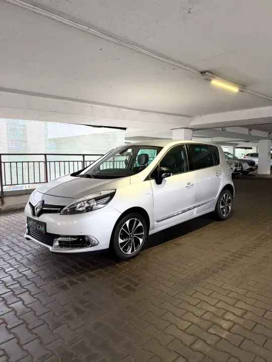 Renault Scenic, фотография 3