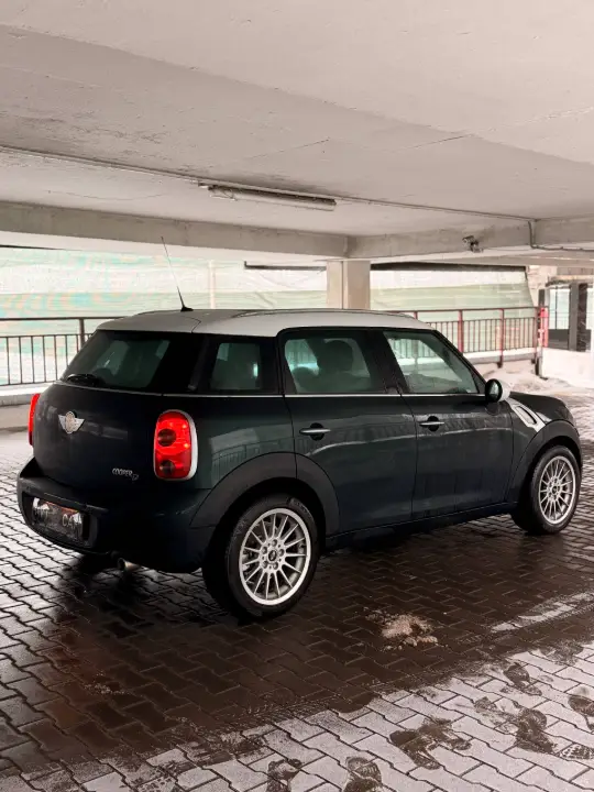 MINI COUNTRYMAN