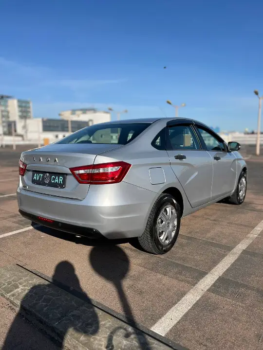 Lada Vesta GFL110