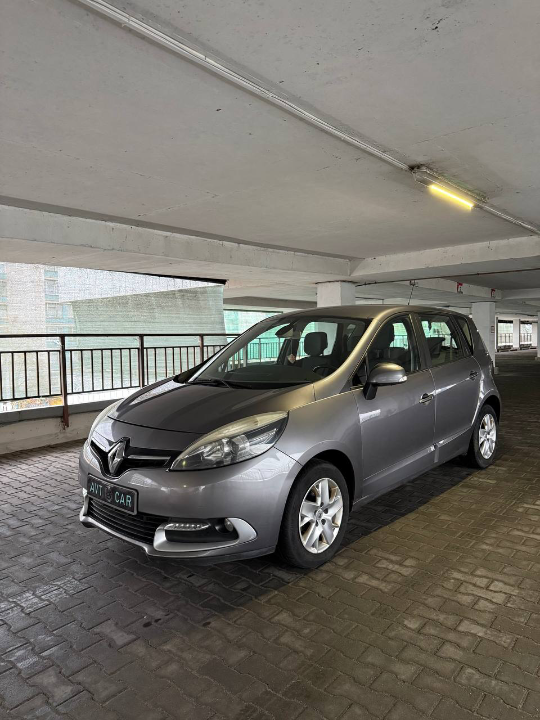 RENAULT SCENIC