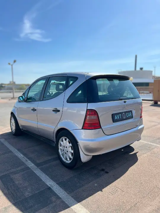 Mercedes-Benz A160