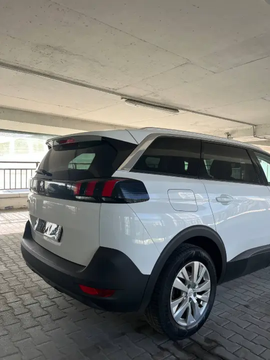 Peugeot 5008, фотография 7