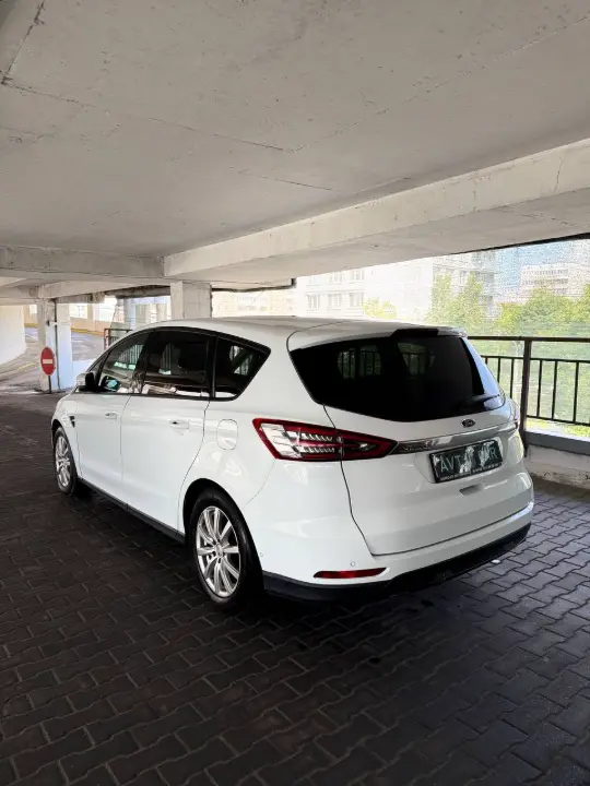 Ford S-MAX, фотография 4