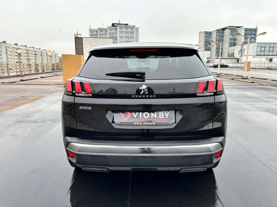 PEUGEOT 3008