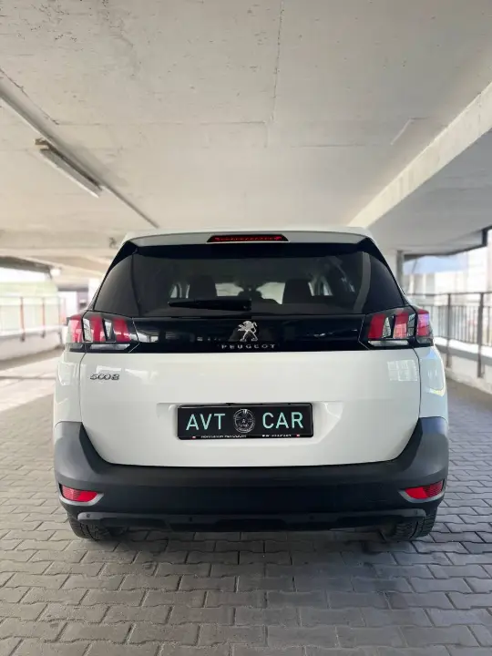 Peugeot 5008, фотография 6