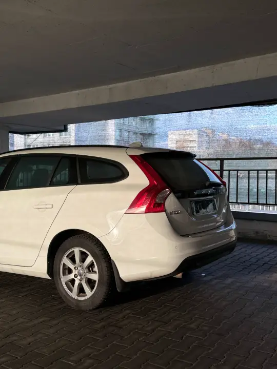 Volvo V60, фотография 5