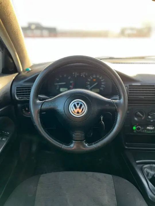 Volkswagen Passat B5