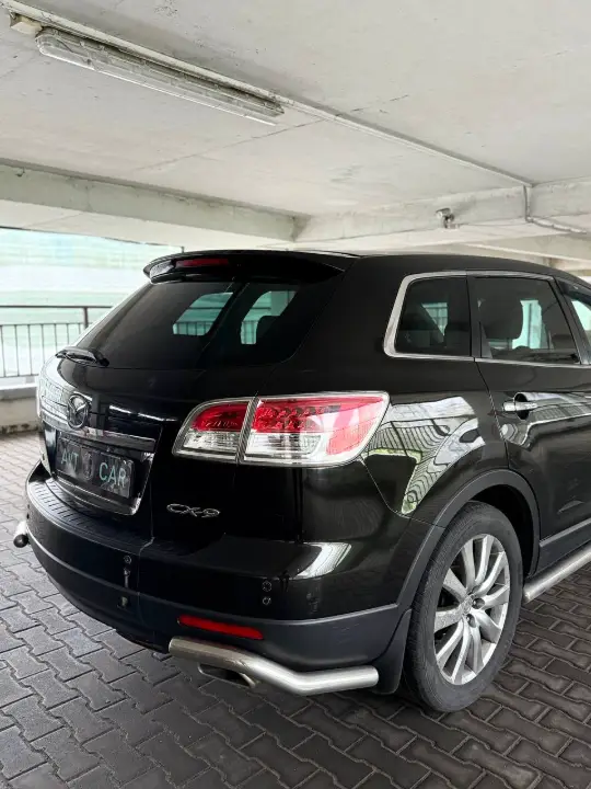 Mazda CX-9