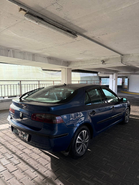 Renault LAGUNA