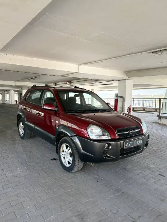 Hyundai  Tucson