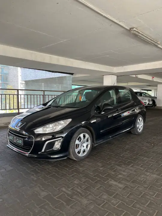 Peugeot 308, фотография 2